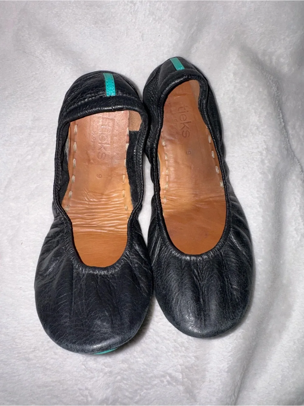 Tieks soft black